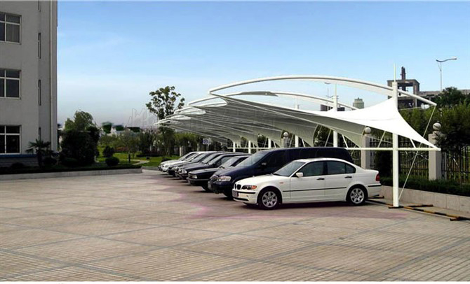 影響膜結(jié)構(gòu)車棚壽命的因素有哪些？