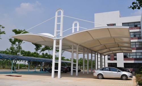 膜結(jié)構(gòu)車棚一般使用什么膜？