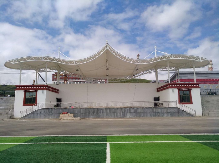 燁興-甘南州中等職業(yè)學校運動場主席臺膜結構工程