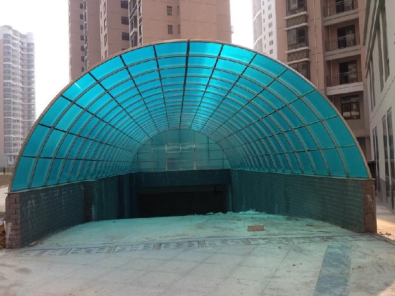 車棚，雨棚頂部材料一般用那種比較好