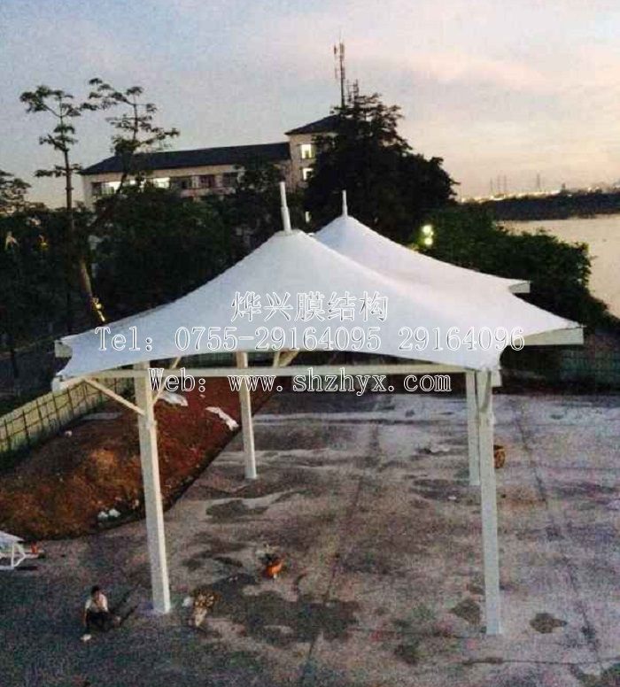 大學(xué)城景觀膜結(jié)構(gòu)遮陽(yáng)棚.jpg