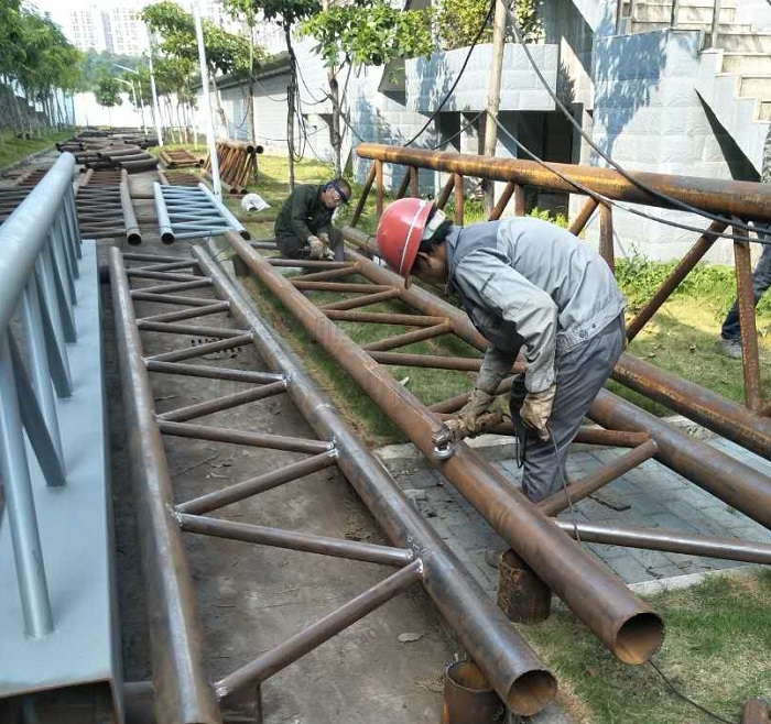 燁興觀瀾水廠膜結構施工