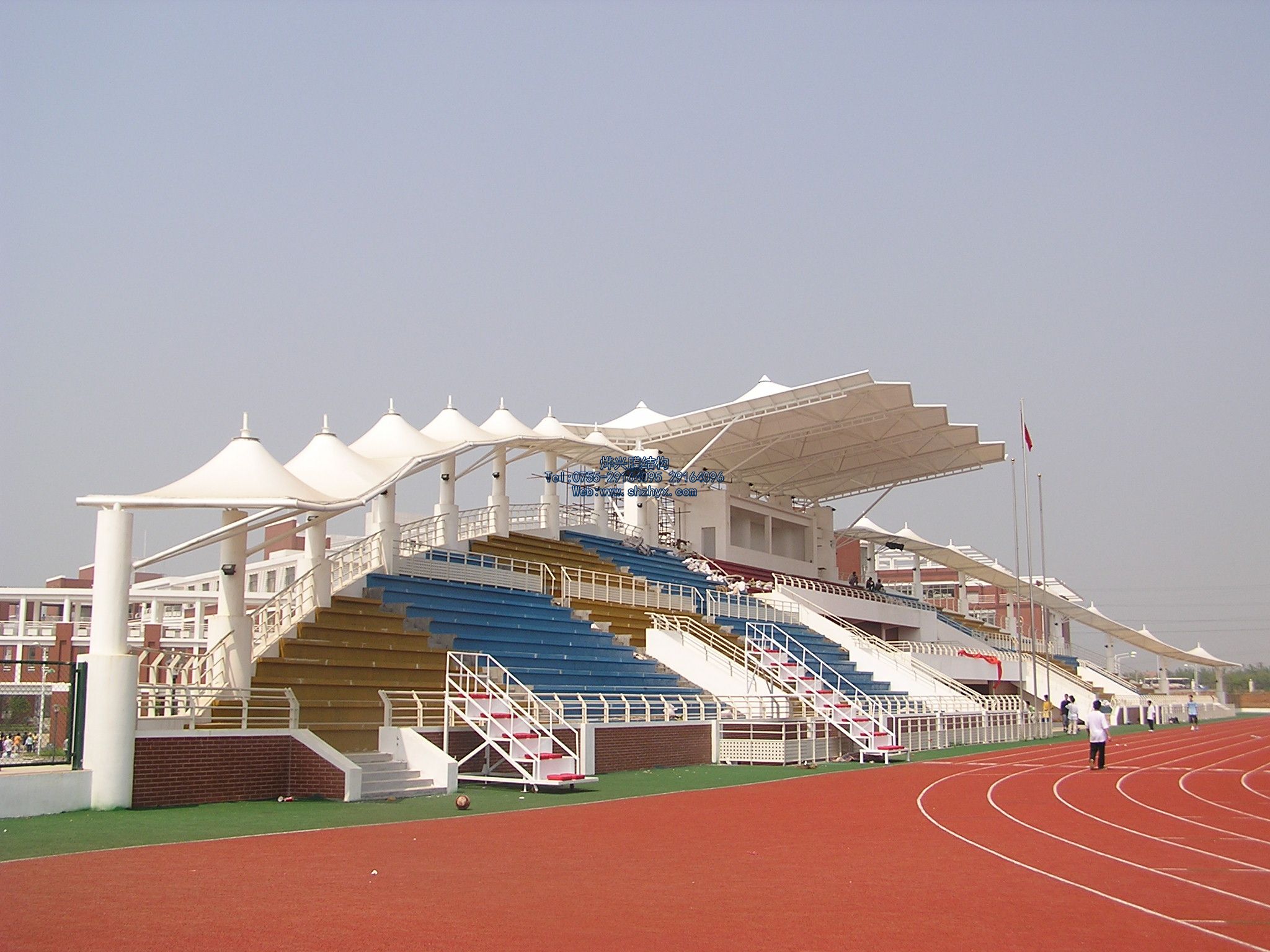 PTFE膜結(jié)構(gòu)體育看臺(tái)