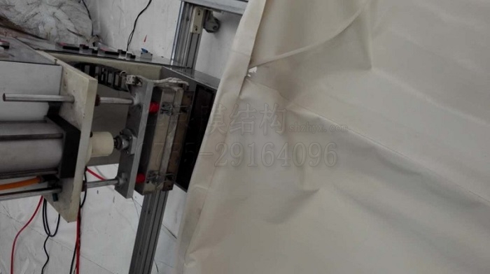 膜材加工-深圳市燁興膜結(jié)構(gòu)工程有限公司 膜材加工.jpg