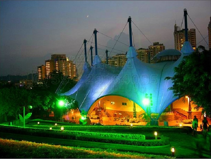 深圳歡樂(lè)谷演播大廳膜結(jié)構(gòu)-燁興膜結(jié)構(gòu) 深圳歡樂(lè)谷演播大廳膜結(jié)構(gòu).jpg