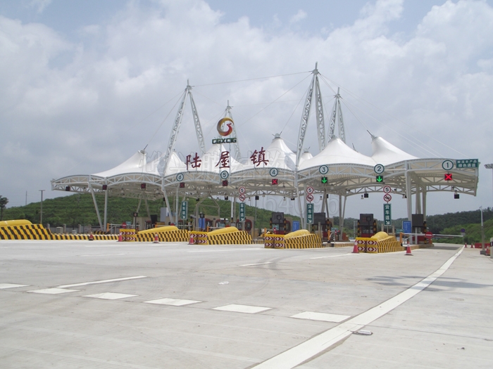 抗壓耐寒膜結(jié)構(gòu)收費站-燁興膜結(jié)構(gòu) 抗壓耐寒膜結(jié)構(gòu)收費站.jpg